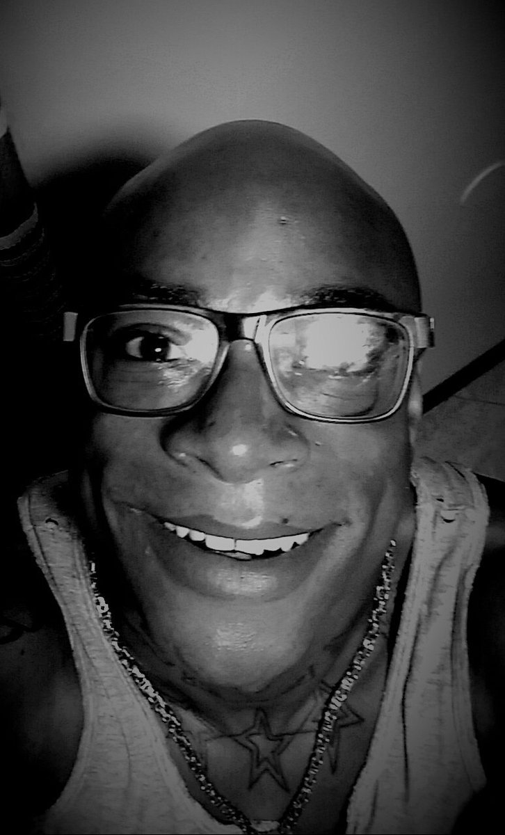 lilwavy100's tweet image. Lazy Eye No Lie. #IAM B.I.G. #INFOCUS #SPITYOGAME #JUSME