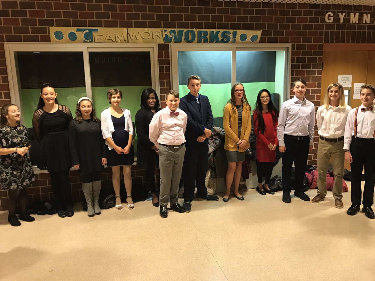 ESASDJTL's tweet photo. Junior National Honor Society Induction 2018 at JTL #JTLPRIDE https://t.co/Uw6a2EstPa