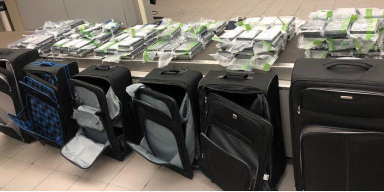 #CBP officers in San Juan recently arrested 4 men who intended to transport 353lbs of cocaine on a private aircraft bound for New York. READ: bit.ly/2Dy7G84