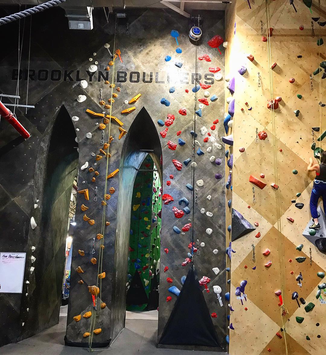 FreeUpAgent's tweet image. Brooklyn Boulders!
Looks so cool!! Who do you think would want to go there?
Only in #gowanus this exist of course!
