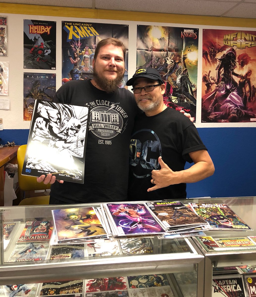 DannyMiki_'s tweet image. #Surprise Dropin #LakeHavasu’s #premier #Comicbook shop! #LimitedEditionComics.! There’s never been a comicbook shop in #Havasu! Correct me if im wrong.  Hastings was the only source. Now U have a new place 2 get ur #comics! @lakehavasumag @InfoLakeHavasu 
m.facebook.com/LimitedEdition…