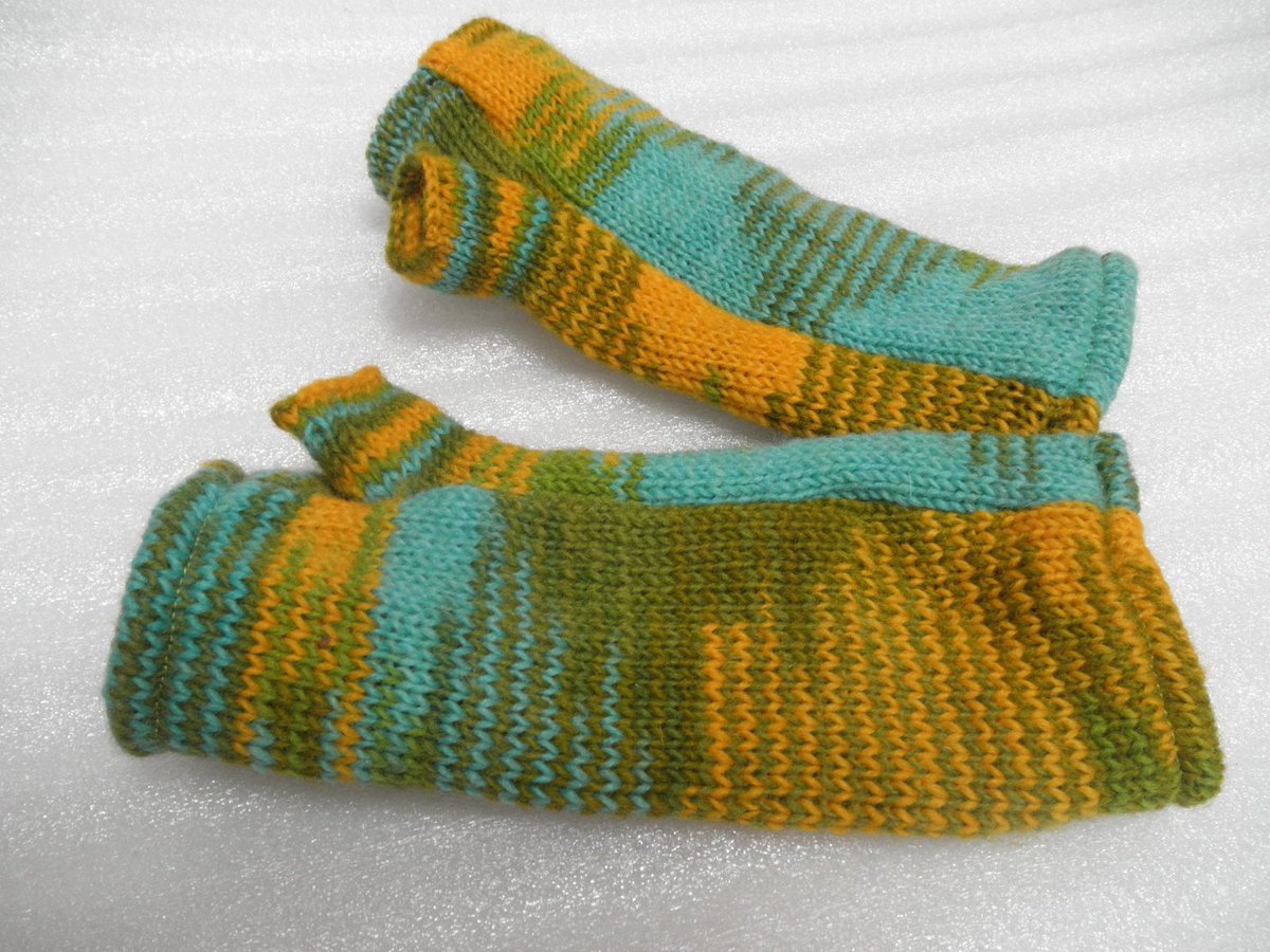 SusanRu89816319's tweet photo. Woolens wear winter outfits #woolencaps #WOOLmagazine #gloves #woolencoat #jackets #sweaters #newarrivals #shoppingonline #bestprices #handcrafted #USA #Canada #style #moda #fashion #model #stylish #outfit #clothes #dress #shopping
#clothing #howtostyle https://t.co/s97BaEAnI4 https://t.co/q5hcS9BEau