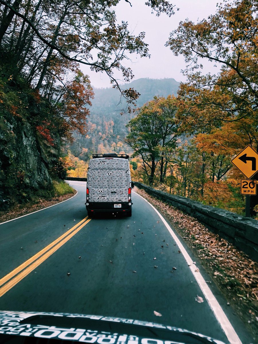vandoitco's tweet photo. Life is a highway 🍂
#VanDOIt #vanlife #campervan #adventurevan #Asheville #NorthCarolina #vanbuildout #conversionvan #vancomponents #sprinter #sprintervan #fallcolors #lifeisahighway #roadtrip #camping #hiking #cycling #adventure #mountaineer #explore #travel #nomads #toyhaul https://t.co/YDzFZTxYU2