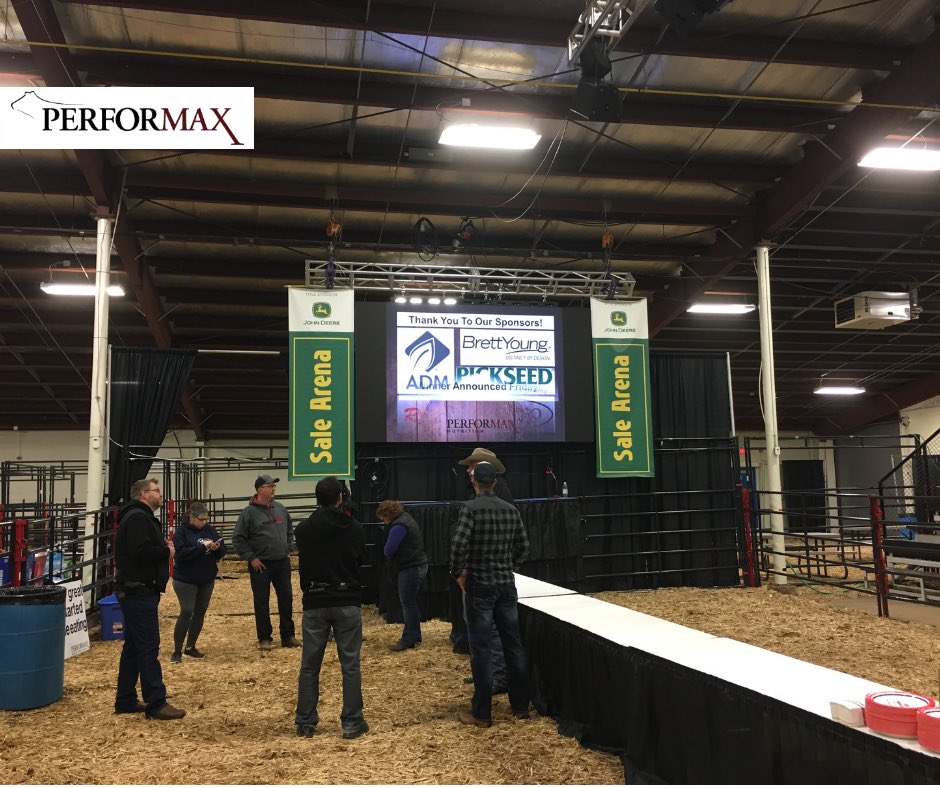 PerforMaxANT's tweet photo. The Blair’s crew is ready in the John Deere Sales arena for our Customer Appreciation PIZZA PARTY! 🎉

#Blairs #PerforMAX #BlairsPizzaParty #CWA2018 https://t.co/hSb6vbG8wP