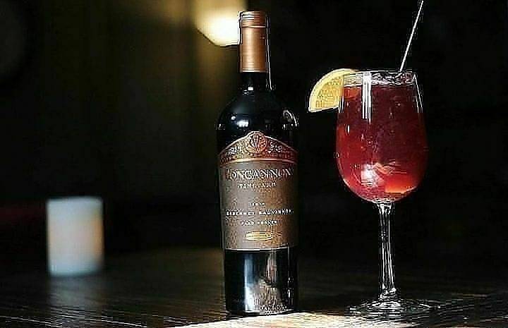 #Afterwork #happyhour #cocktails! #dogfriendly# patio.🐕🐩
.
#happyhour 4-7pm!
#complimentary #valet
. 
Never too early for $5 #sangria &amp; $10 #italianmeatballs
We have a variety of appetizers to fill your belly. .