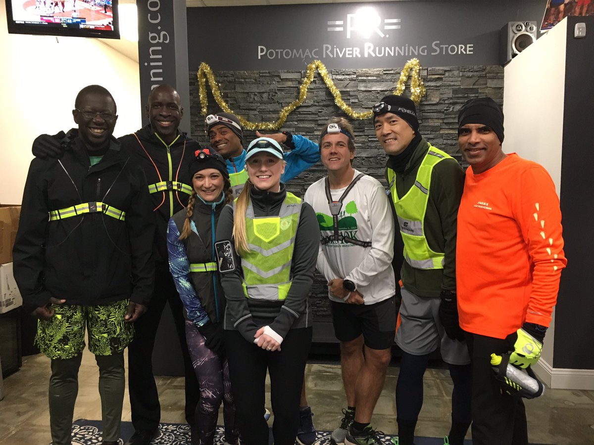 Happy to Have Ashburn Area Runners join us again for their run. It may be cold but you still gotta log those miles #AARC