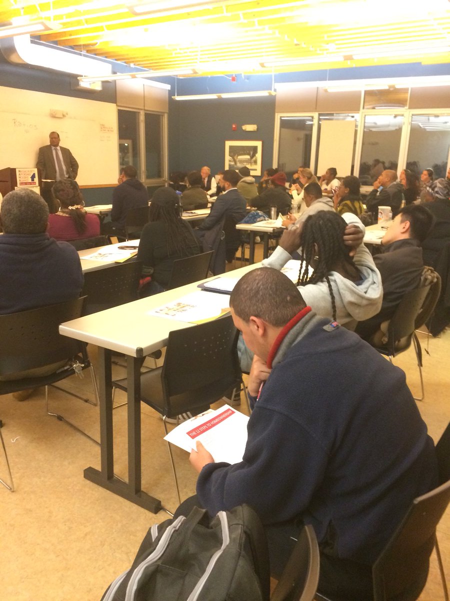mahahome's tweet photo. 2 days before Thanksgiving and we have 37 first time homebuyers at our class tonight in Dorchester. And they are coming back tomorrow! #demandishigh #supplynotasmuch #expandthepie https://t.co/GrM9rdFU5B