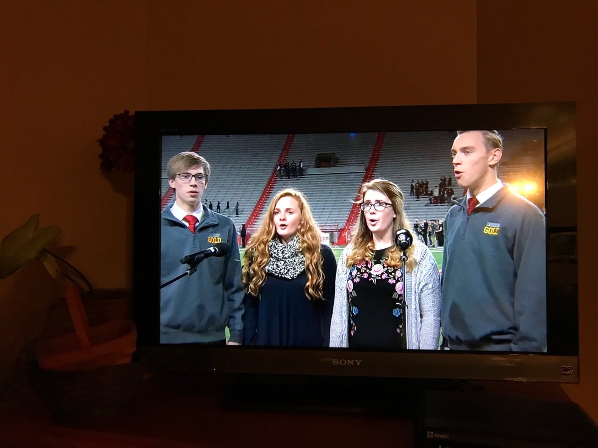 ajthedog306's tweet photo. Norris students rocking the Star Spangled Banner at the Class B football final! #GreatKids #TalentedTitans #Norris160 https://t.co/8fSICPf1h7