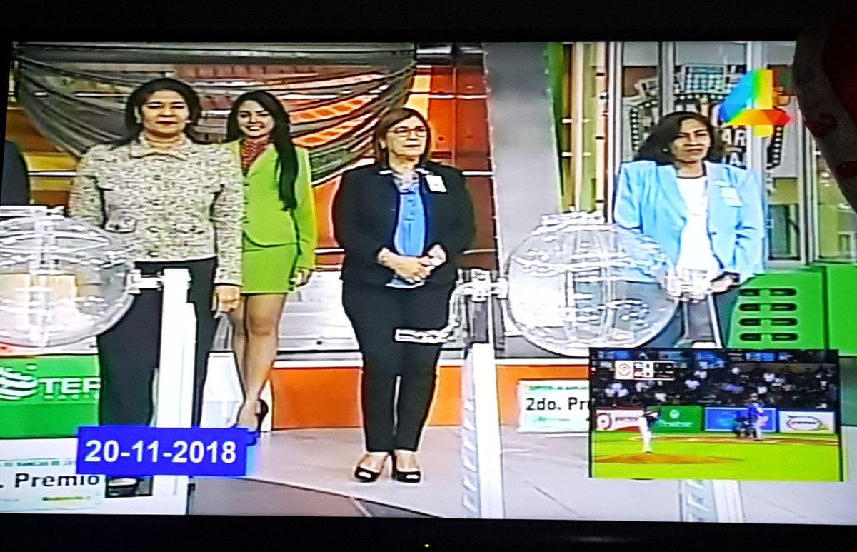 dionisioss's tweet photo. Es entendible que un empresario dueño de un canal de TV interrumpa un partido de béisbol para transmitir un juego de azar como la lotería, pero es imperdonable, vergonzoso que eso lo haga el canal 4, el canal del Estado, el que pagamos todos los dominicanos. https://t.co/9kxgMBNC1D
