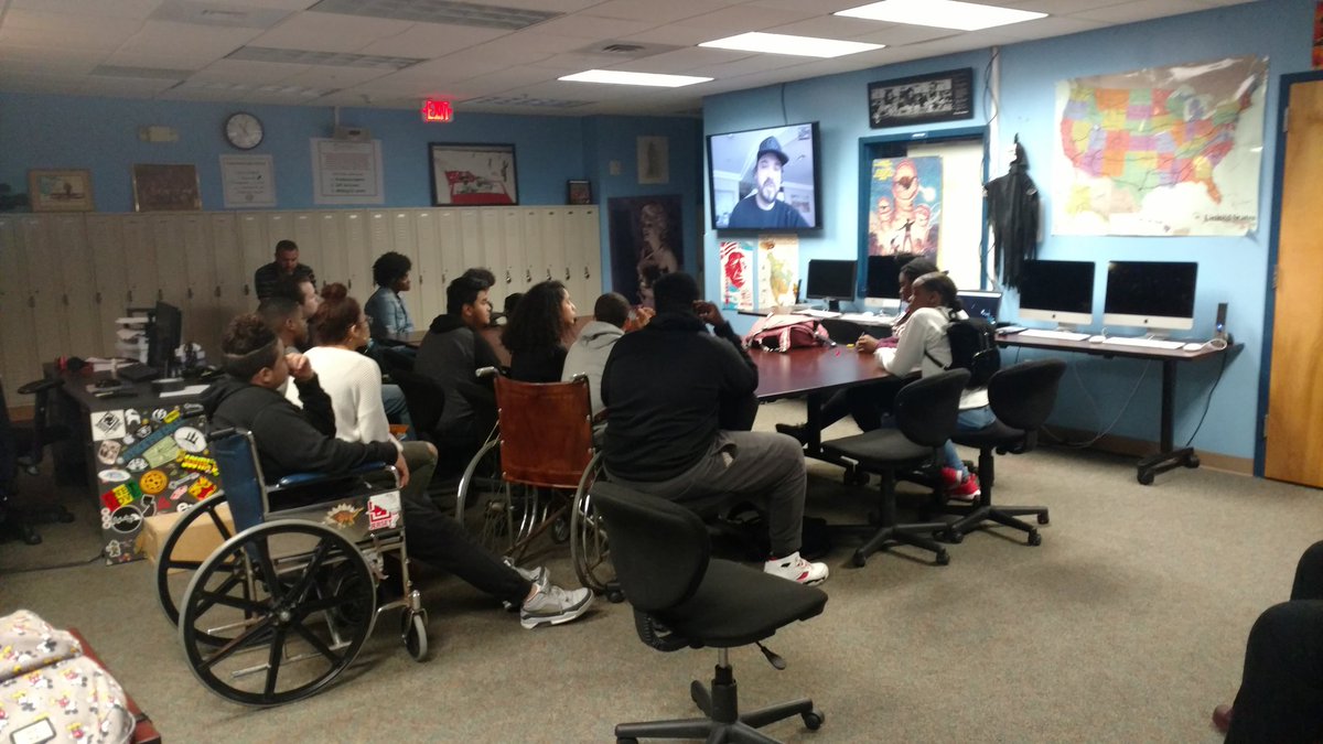 ChartertechCine's tweet photo. Skype session with @jaywasley  from #GhostAdventures today. Talking to our freshmen film artists about energy, cameras, technology, and the scary world of the film biz. https://t.co/m81KYuvBQk