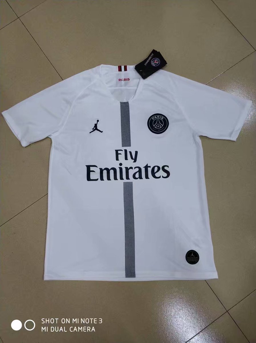 el_jerseys tweet picture
