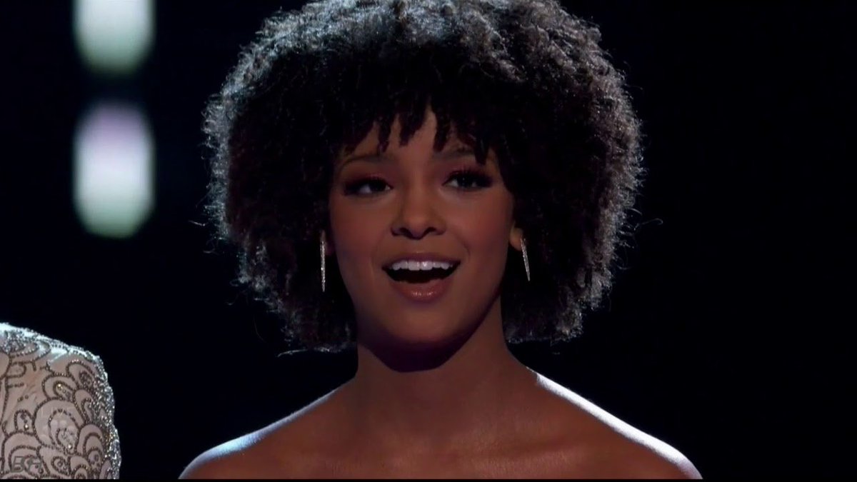 Mystic_Mandee's tweet photo. Let's help build the fan base this girl needs &amp; deserves.  Vote Vote Vote!

#VoiceSaveLynnea #TheVoice https://t.co/9nX1Yz7OGV