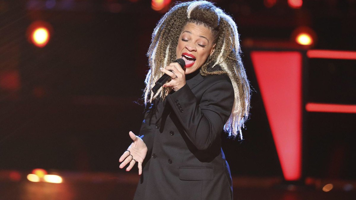 joeylucio's tweet photo. TEAM JHUD IS TOO STRONG TO LOSE ONE ALREADY. #VoiceSaveSandyRedd #TheVoice #TeamJHUD https://t.co/rkE13uyG5A
