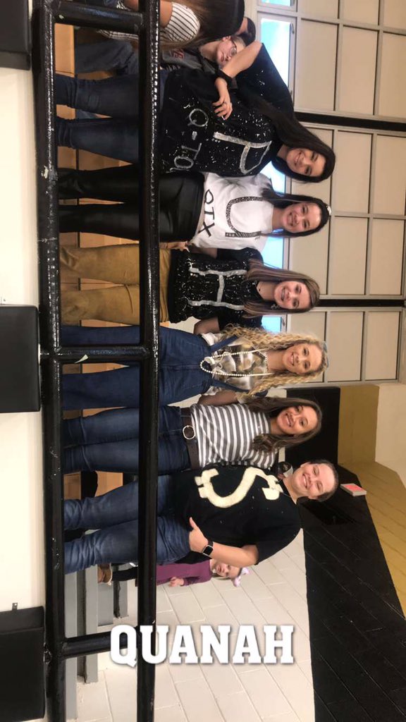 heathergoneal's tweet photo. #studentsectionlit https://t.co/sqqFmTa1yT