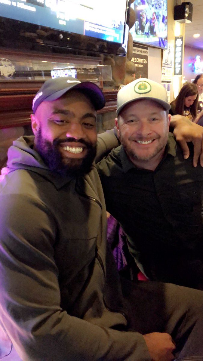 MussmanMike's tweet photo. Tomorrow night! @Vikings Country @EversonGriffen @KFAN1003 @MillerLite @VikingsPromos win tix 5:30-8:30p #SunshineFactory #Plymouth #SKOL https://t.co/CBdhTVYiPr