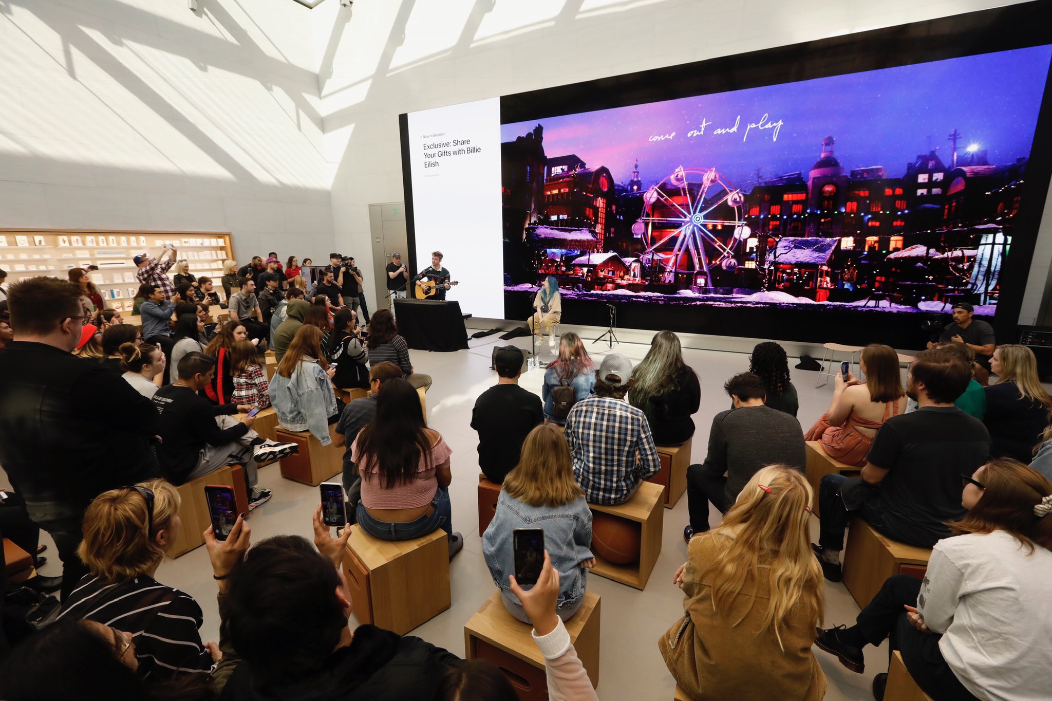 Third Street Promenade - Apple Store - Apple