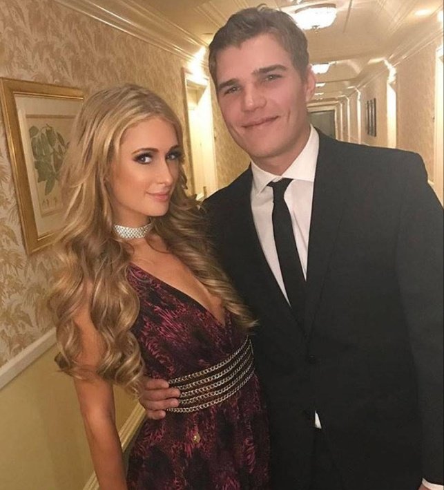 DsfmGK0XcAEP7g1.jpg:large