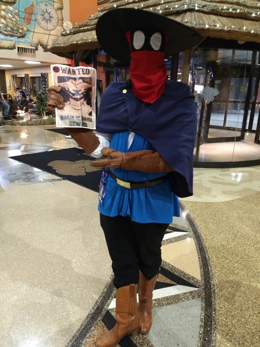WraXden's tweet image. One of the most #unique #cosplays I saw at #daishocon2018 @RoosterTeeth #nomadofnowhere #daishocon