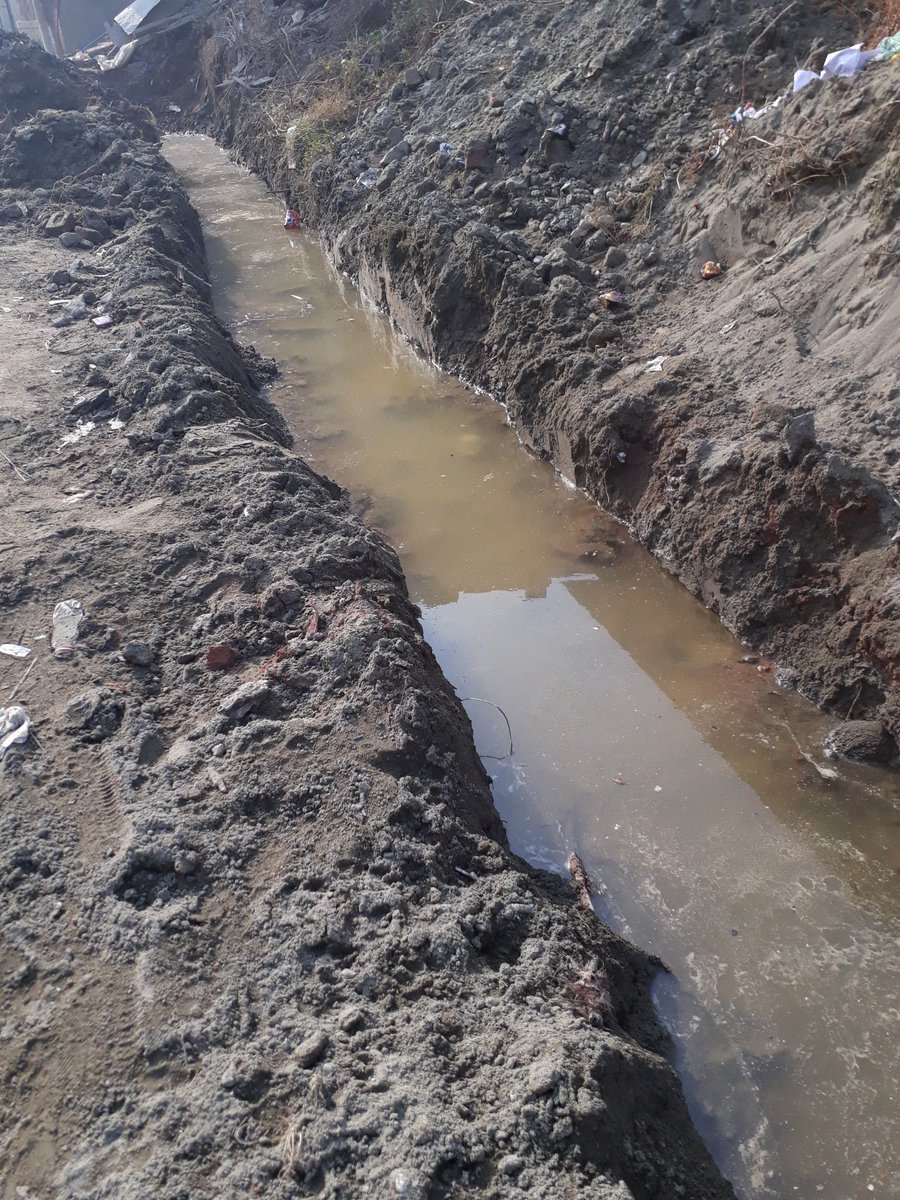RahillAli's tweet photo. @DrSyedSehrish #syed #serish #asger 
#junaid #azim #muttu.
THIS IA A DRAINAGE OF MOHLLAH #WAHAB #RATHER BEMINA #KHUMAINI #CHOWK PLZZ
ACTION THIS DRAINAGE
SMC SRINAGER.. https://t.co/DsoQ6DCBLD https://t.co/8Wg1uCcMWI