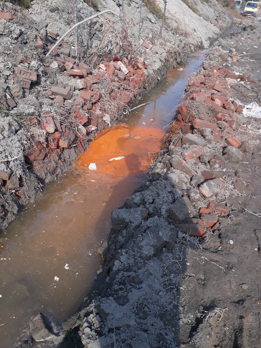 RahillAli's tweet photo. @DrSyedSehrish #syed #serish #asger 
#junaid #azim #muttu.
THIS IA A DRAINAGE OF MOHLLAH #WAHAB #RATHER BEMINA #KHUMAINI #CHOWK PLZZ
ACTION THIS DRAINAGE
SMC SRINAGER.. https://t.co/DsoQ6DCBLD https://t.co/8Wg1uCcMWI