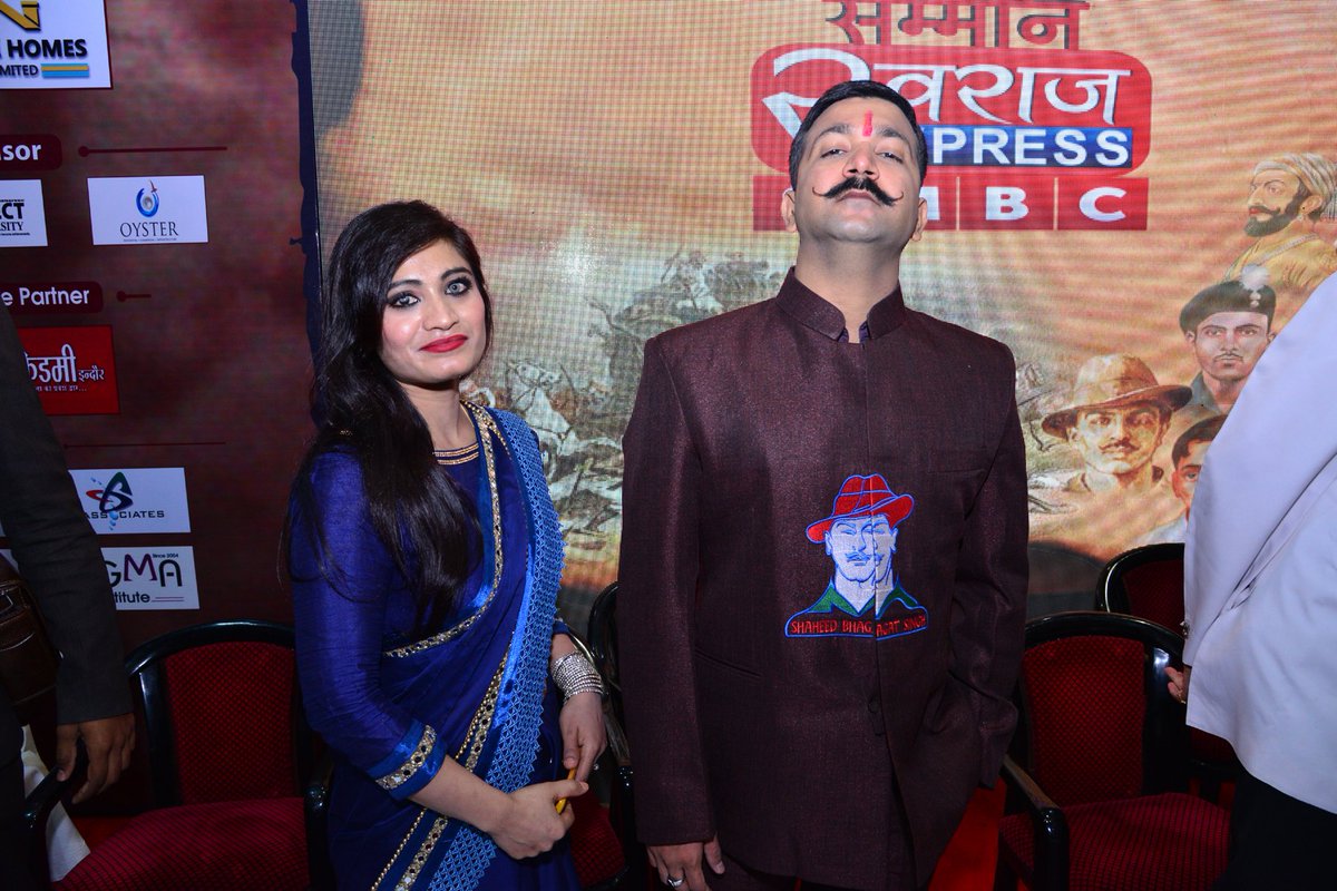 ShifujiPrahar's tweet photo. #EkSamanyaBhartiya Legendary #Grandmaster #Shifuji #ShauryaBhardwaj Sir, @shifujijaihind #CommandosMentor
Founder of #ShifujisMISSIONPRAHAR #MissionPrahar #Inventor of #MITTIsystem #MittiMartialArts #ShauryaSammanSamaroh #VedicMilitarySchool #Sass9 #Casf #supporter #IndianArmy https://t.co/3ZUtWiXgOP