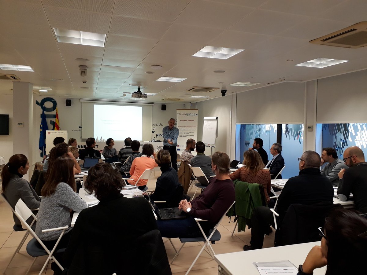 MartaAlvaB's tweet photo. Learning today at @accio_cat how to Commercialise Technology with @ASTPProton among #TECNIOspring researchers. #H2020 @EU_H2020 @MSCActions #FonsUECat https://t.co/6RrQ14WZBc