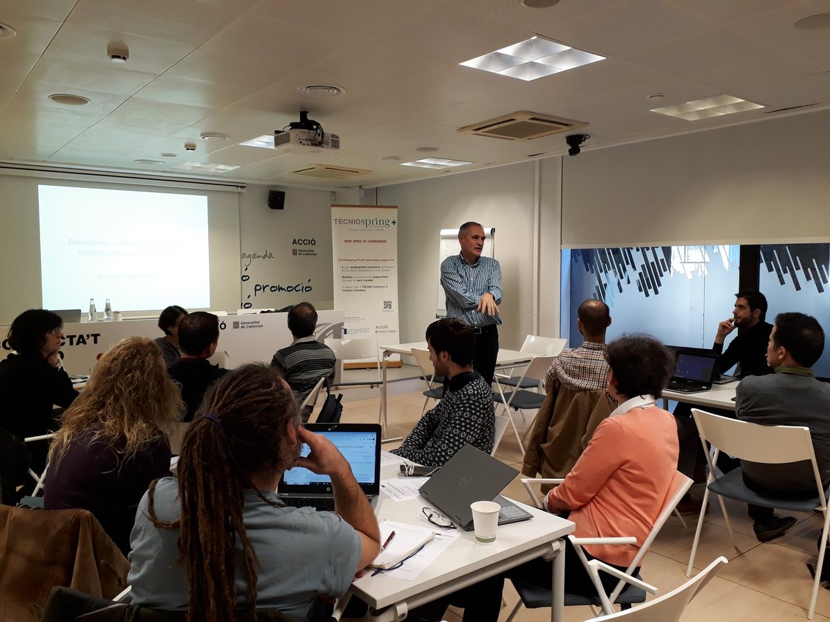 MartaAlvaB's tweet photo. Learning today at @accio_cat how to Commercialise Technology with @ASTPProton among #TECNIOspring researchers. #H2020 @EU_H2020 @MSCActions #FonsUECat https://t.co/6RrQ14WZBc