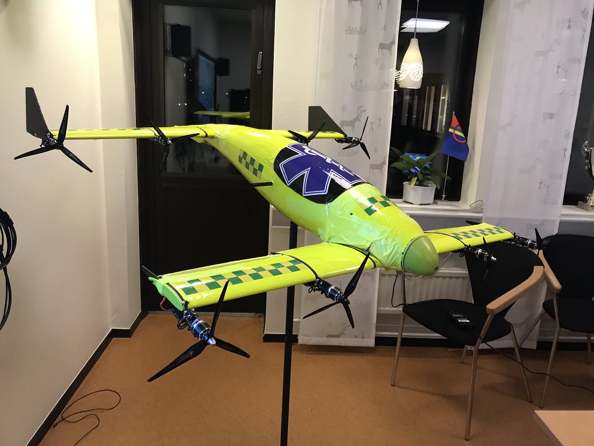 eHalsan's tweet photo. I framtiden vill man kunna använda drönare som bla kan leverera medicin till samhällsrummen. https://t.co/wV51qSEnZg #vopd https://t.co/gHs6rylmPE