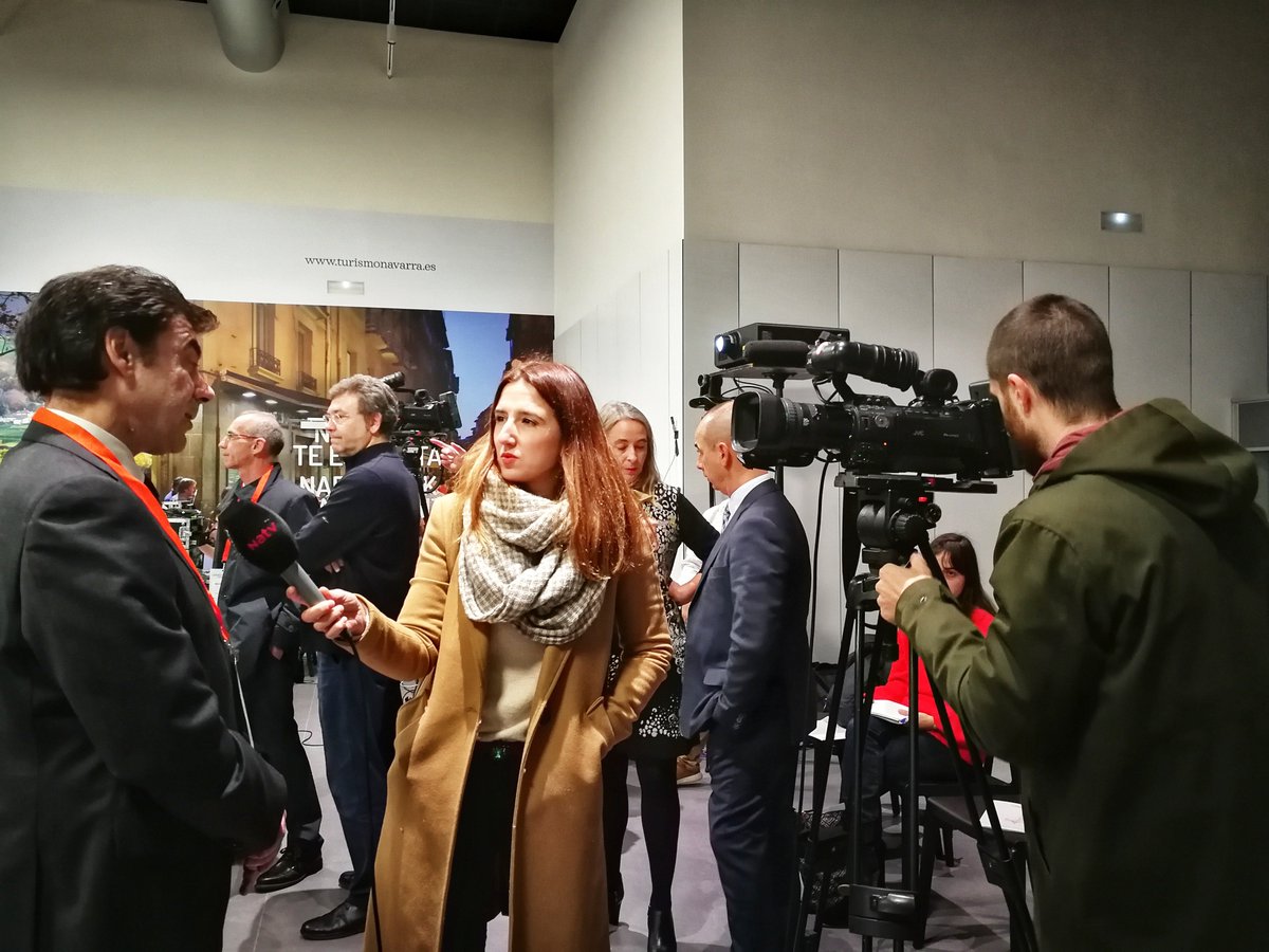 proetess's tweet photo. Hoy se celebra el Seminario Final del proyecto transfronterizo #ETESS (#Interreg #Poctefa). Más de 275 personas y mucha presencia de prensa para difundir la Economía Social, la cooperación transfronteriza y el balance de esta innovadora experiencia. https://t.co/MF2MV7BmRQ
