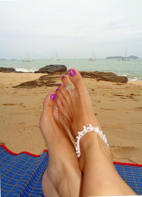 #barefeet #footfetish #footselfie #ноги #фотоног https://t.co/5NtFjYqMlU<a href="/tag/barefeet"class="tags">#barefeet</a><a href="/tag/footfetish"class="tags">#footfetish</a><a href="/tag/footselfie"class="tags">#footselfie</a><a href="/tag/%D0%BD%D0%BE%D0%B3%D0%B8"class="tags">#ноги</a><a href="/tag/%D1%84%D0%BE%D1%82%D0%BE%D0%BD%D0%BE%D0%B3"class="tags">#фотоног</a>