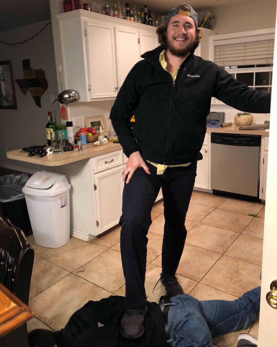 Tirepapi's tweet image. For those of you who don’t have an older brother... this is what it’s like