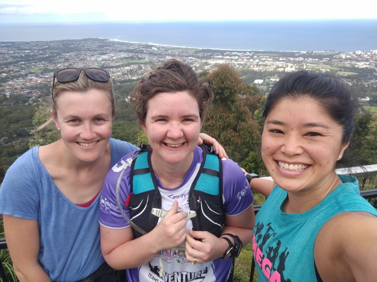imamegamum's tweet photo. How inspiring are these three ladies! They hiked from the University of Wollongong all the way to the top lookout of Mount Keira.

#Illawarrahikes #bushwalkthegong #uowtomountkeira #imaMEGAmum #MEGAtribe #ilovethegong #southcoast #hikingtrails #amazingweather https://t.co/DD8YpsSkam