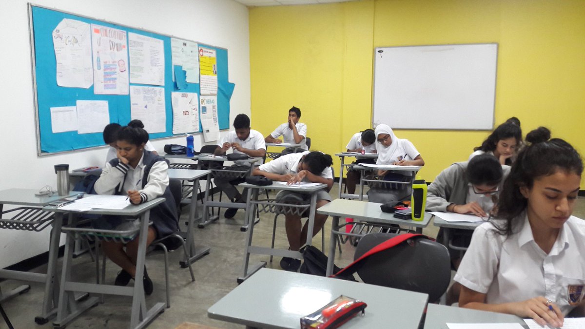BSC_SSCommerce's tweet photo. Y13 Economists busy doing an assessment on A2 Macro Economics# macro https://t.co/d85fcj05ZE