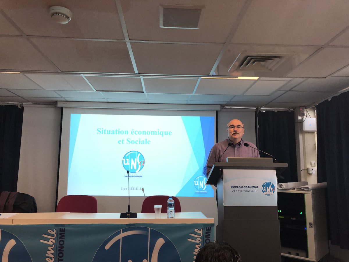 Trichard's tweet photo. Luc Bérille SG de l'@UNSA_officiel ouvre le Bureau National de l'#UNSA en intervenant sur la situation économique et sociale du pays. #BNUnsa https://t.co/EngKFTs7kR