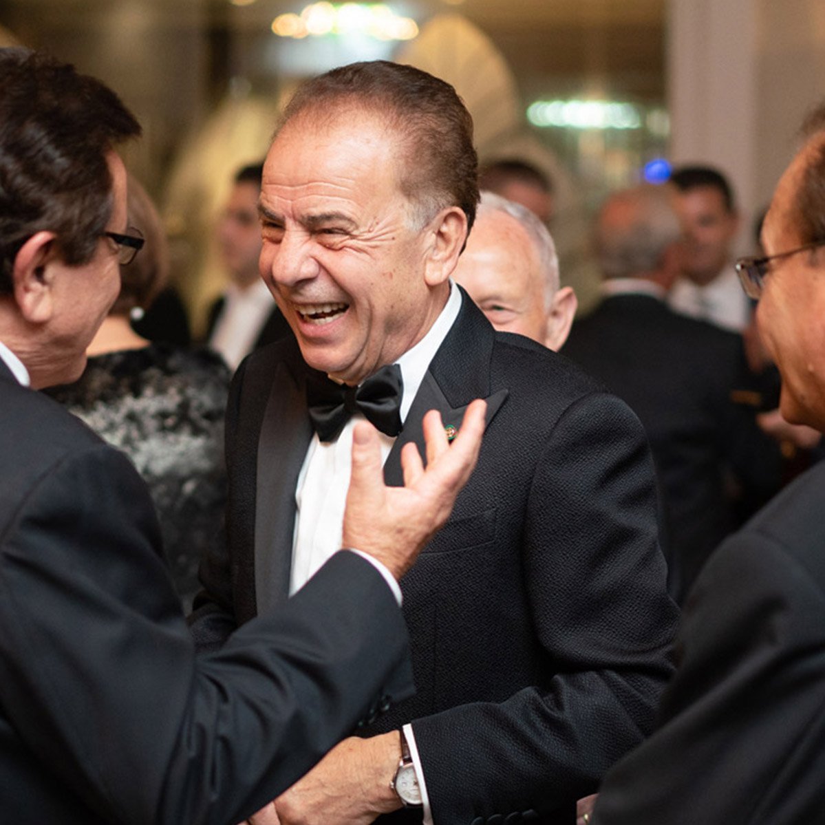 by_navarra's tweet image. TRIBUTE VIDEO: bit.ly/tribute45 
At the 45th Year Anniversary Dinner, a loving video was presented expressing the admiration of his growing family, partners and clients have towards the inspirational entrepreneur. 
#Celebrating45Years #OnlyAtNavarraVenues