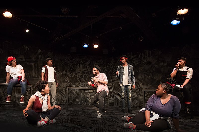 AJStream's tweet photo. It’s been three years since #RhodesMustFall. What changes, if any, have you seen in the effort to decolonise colleges and universities in South Africa and beyond? Tweet us for today's show with the cast of "The Fall". #ExperienceTheFall #FeesMustFall #PatriarchyMustFall https://t.co/TnlsXuPQvi