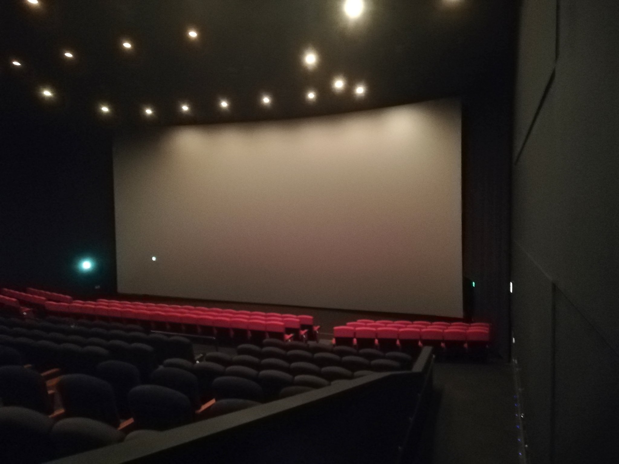 はぴお 109シネマズ川崎 シアター7 レーザーimax ダンケルク 初レーザーimax 実はimax自体も初めてです 来たよ Imaxと言えばコレだよね 笑 109シネマズ川崎 Imaxwithlaser Imax ダンケルク はぴおの映画鑑賞日記 T Co
