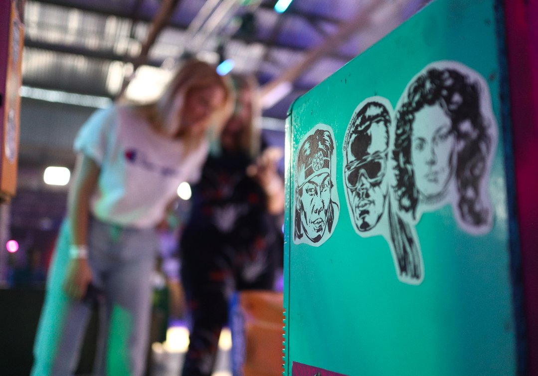KeithVlahakis's tweet photo. Interaction moments from my 3D art installation at @AbsolutSA One source live. ABSOLUT POPART #collab #onesourcelive #art #beabsolut #absolutvodka #popart #popculture https://t.co/OdlM5uGPTB