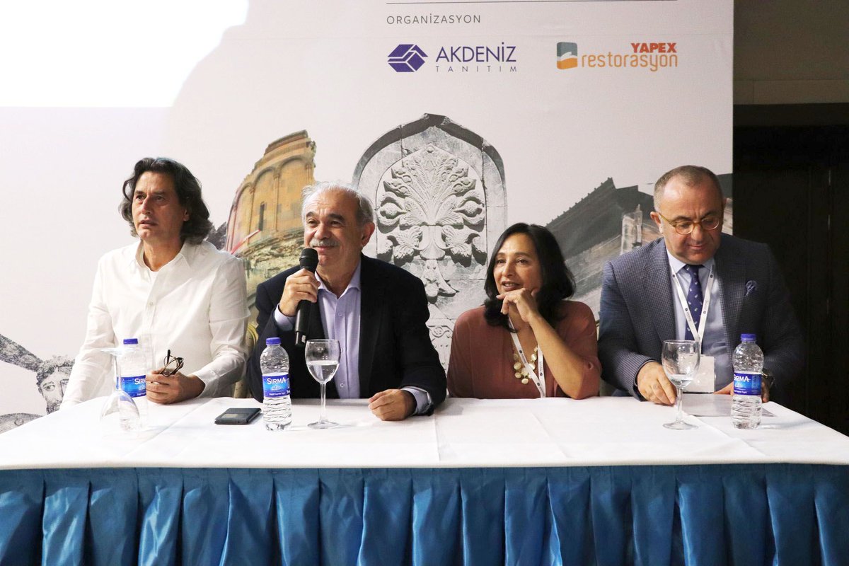 cekulvakfi's tweet photo. Kültür Öncelikli Yönetimin Önemi YAPEX’te Tartışıldı
https://t.co/xbsvn5pdH1
#TKB #YAPEX #Panel #TarihiKentlerBirligi #YAPEX @Yapexexpo #CEKULAkademi https://t.co/vLXMxwY5Vn