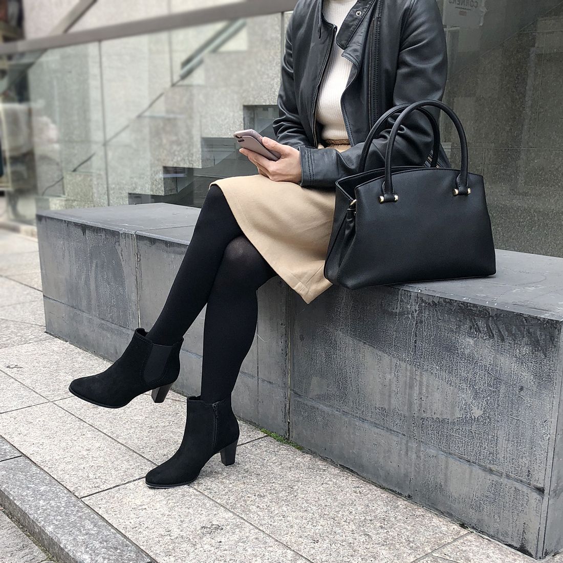 Diana ダイアナ Artemis By Diana 冬のおすすめブーツ 今年マストアイテムのサイドゴアブーツ ヒールアップで上品に 商品番号 Ih T Co Ylbifk3ttk 細ベルトデザインできちんと感をプラス 商品番号 Sf T Co 3ockis7c5s