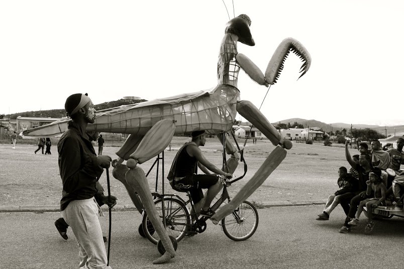 The Net Vir Pret Annual Puppet Parade and Performance in partnership with the Centre for Humanities Research at the University for the Western Cape presents: River and Redfin, the 2018 Barrydale Parade.

Sunday 16th December, 6pm