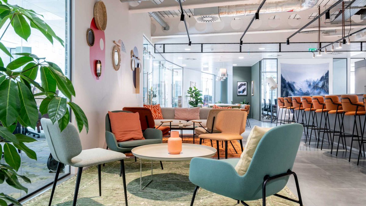 Furniture is crucial for defining functional zones, shaping impressions of the organisation, and generally making people feel welcome and cared for. Find out more! buff.ly/2PFb48C #sketchstudios #furniture #hospitality #workspace
