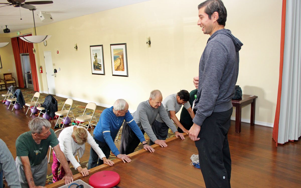 ValleVerdeSB's tweet photo. Our many resident athletes stay fit during Thanksgiving and all year ‘round! So grateful for our fitness director, massage therapist, and all those who foster well-being! https://t.co/xD26vvO9k6