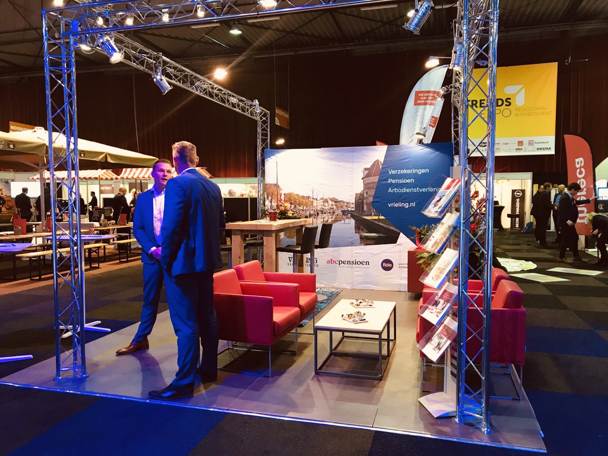 vrielingadvies's tweet image. Vandaag start de @TrendsExpo in de IJsselhallen in Zwolle. Bezoek onze stand (nr. 83) voor een hapje en een drankje!