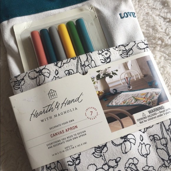 So good I had to share! Check out all the items I'm loving on @Poshmarkapp #poshmark #fashion #style<a href="/tag/fashion"class="tags"><span>#fashion</span></a><a href="/tag/shopmycloset"class="tags"><span>#shopmycloset</span></a><a href="/tag/style"class="tags"><span>#style</span></a><a href="/tag/levis"class="tags"><span>#levis</span></a><a href="/tag/americaneagleoutfitters"class="tags"><span>#americaneagleoutfitters</span></a>