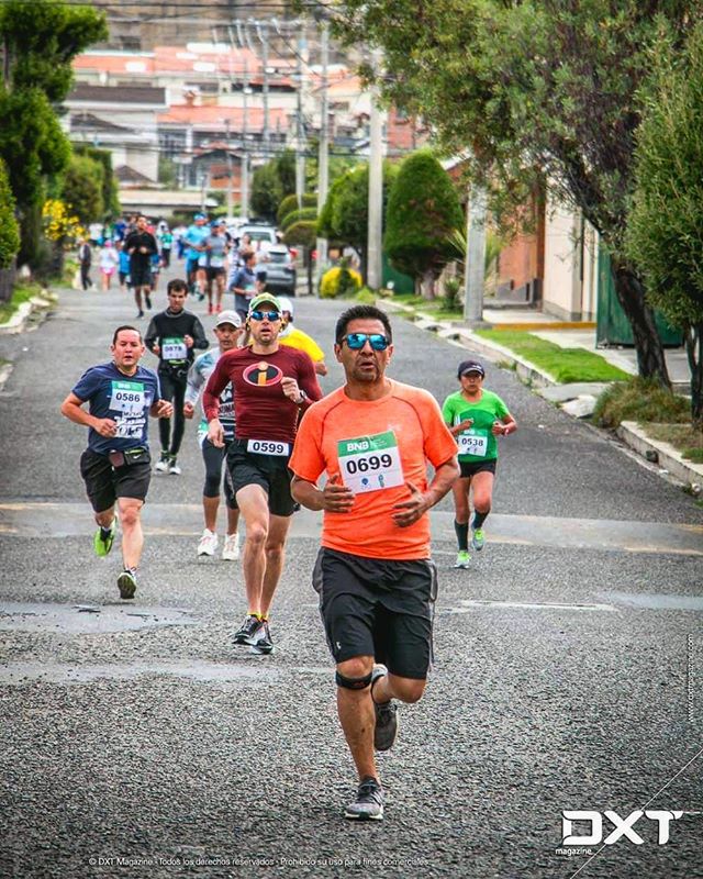 DXTMagazine's tweet photo. Con el auspicio del Banco Nacional de Bolivia S.A. este domingo 18 de noviembre se corrió la Carrera 5K de esperanza en beneficio de Daniel Molina Daza. #DxtMagazine #BNB 
Instagram: https://t.co/Wg3YoICznG https://t.co/TXt7949Xdi