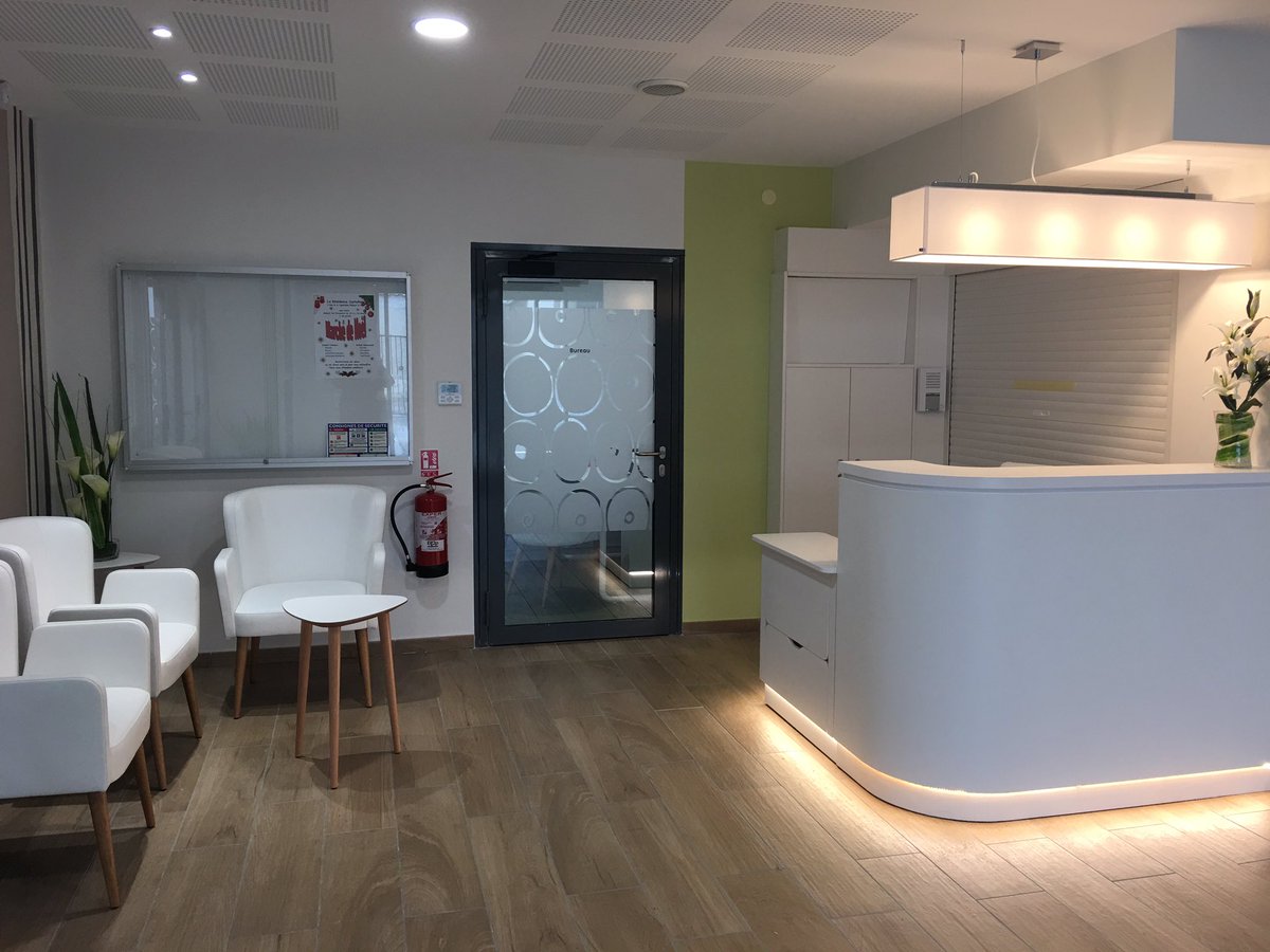 SevRieuss's tweet photo. ✨Une nouvelle et superbe résidence @senioriales fraîchement livrée @SenRillieux 🔑Venez visiter notre appartement témoin et locations disponibles du studio au T3 👉 Renseignements au 05 62 47 86 10 #BienVieillir #location #résidencesseniors https://t.co/JrEpMRRa9k