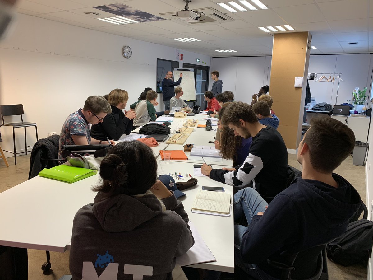 Pastille de Maths pour les @adimaker_yncrea au <a href="/techshop_lille/">TechShop Lille</a>  @yncrea_hdf