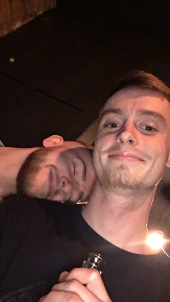 N_Sissons's tweet photo. Happy birthday brother hope your having a sick time in New York😆, much love g 🕺💙 @jxshberry https://t.co/KdYsTCcjF9