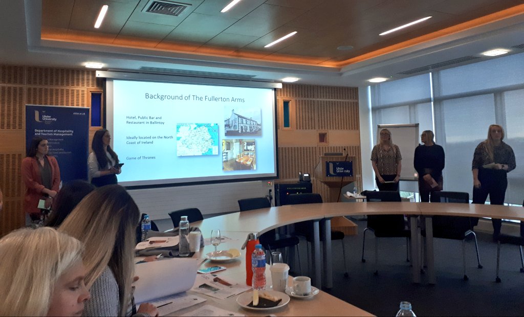 Team #Venture presenting their #digital strategy for <a href="/Fullerton_arms/">Fullertonarms</a> during our Digital Dragons event <a href="/UlsterUni/">Ulster University</a> #Coleraine #digitalfrontier